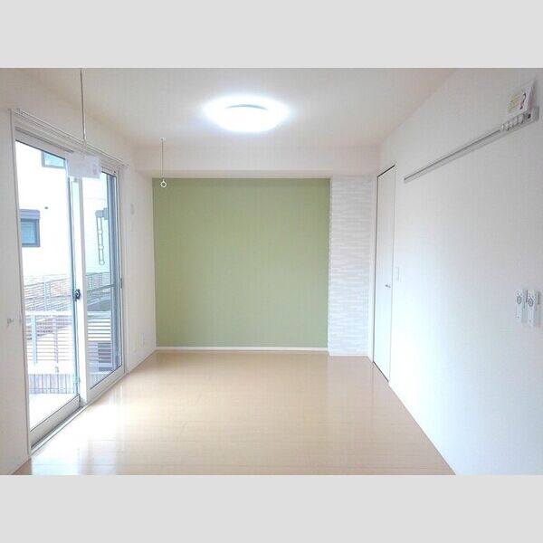 その他 (洋室6帖)