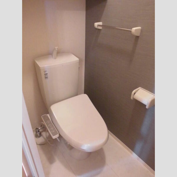 トイレ (温水洗浄暖房便座)