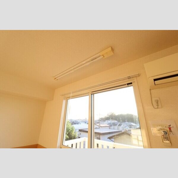 その他 (室内物干し)