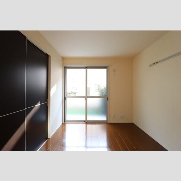 その他 (洋室6帖)