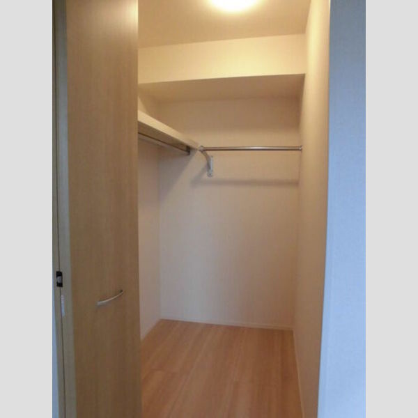 収納 (ウォークインクローゼット)