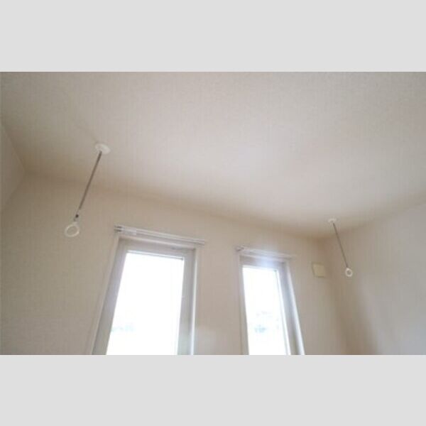 その他 (室内物干し)