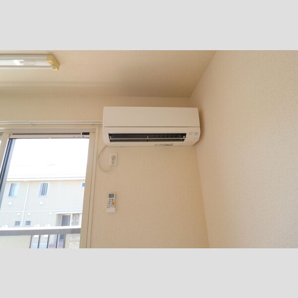 その他設備 (エアコン)