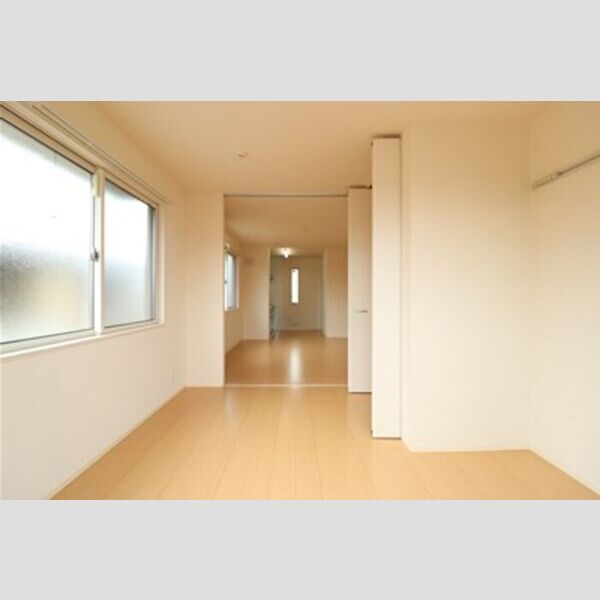 その他 (洋室5.4帖)