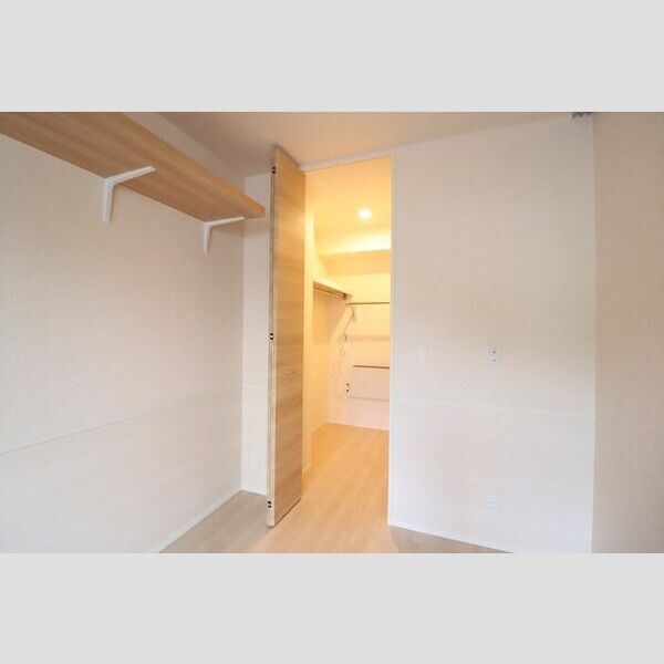 収納 (ウォークインクローゼット)