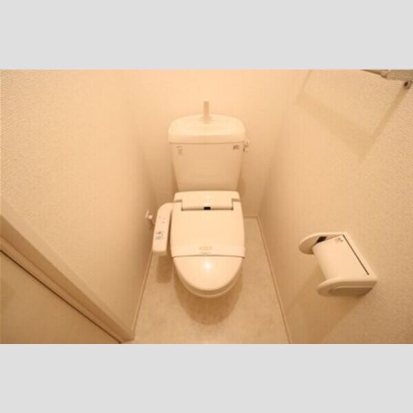 トイレ (温水洗浄暖房便座)