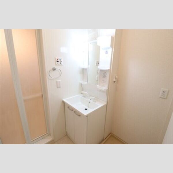 洗面所 (洗髪洗面化粧台)