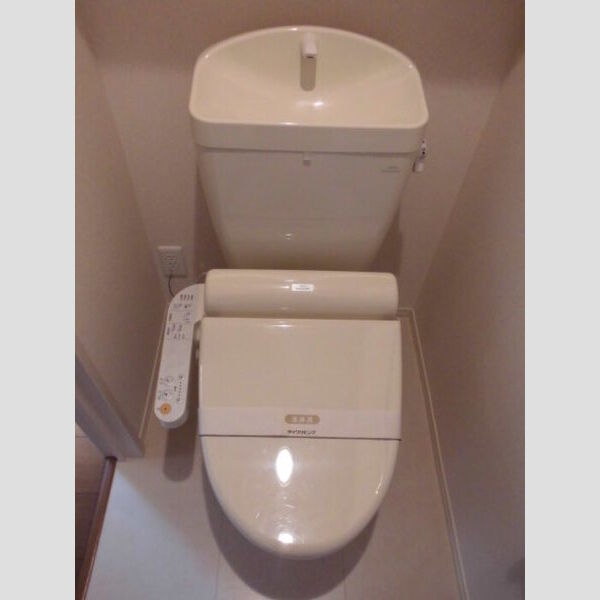 トイレ (温水洗浄暖房便座)