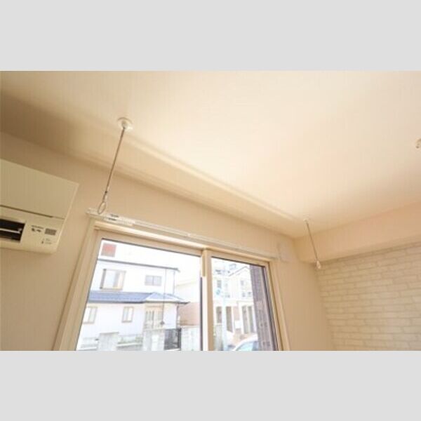 その他 (室内物干し)