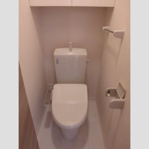 トイレ (温水洗浄暖房便座)