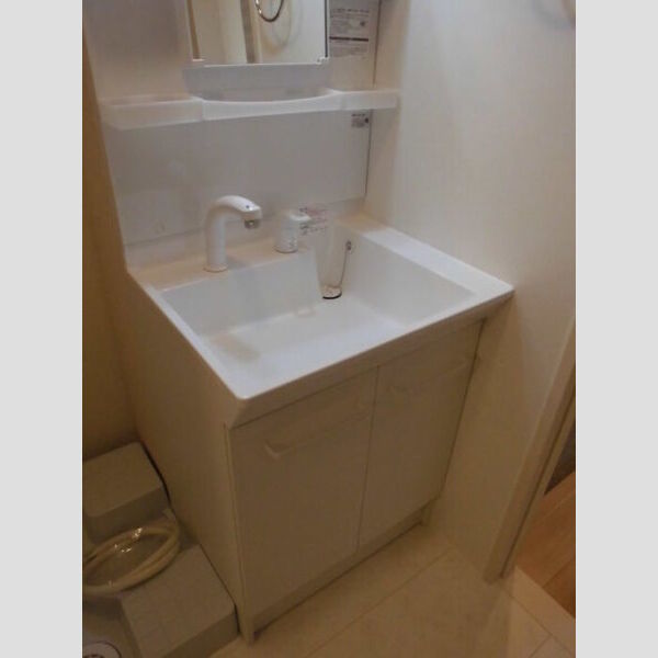 洗面所 (洗髪洗面化粧台)