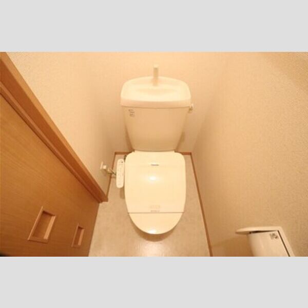 トイレ (温水洗浄暖房便座)