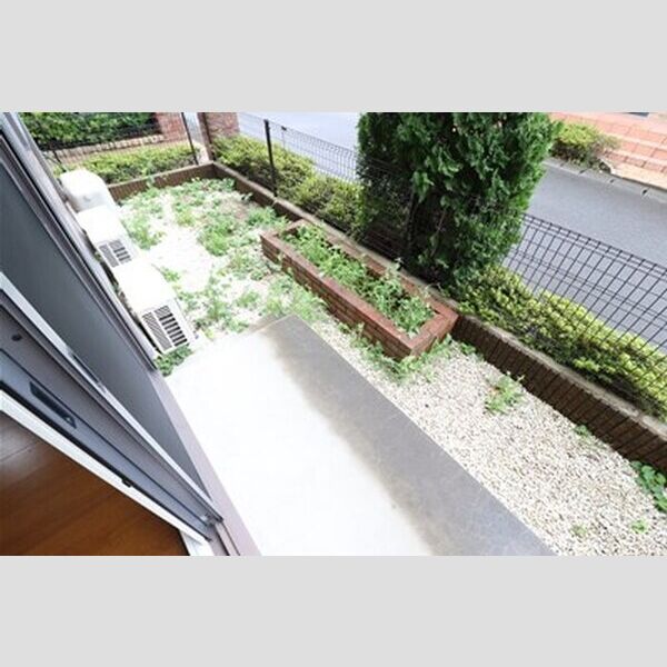 その他 (テラス・専用庭)
