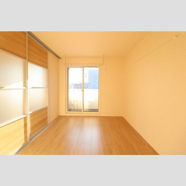 その他 (洋室　6.1帖)