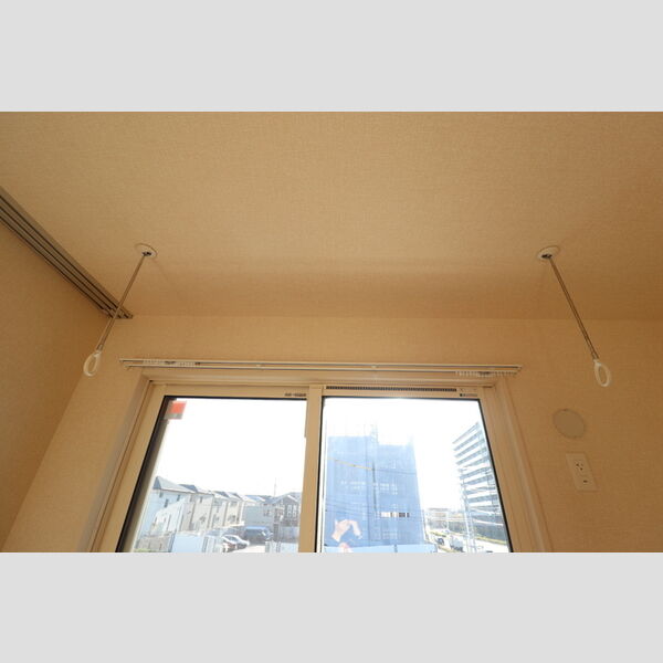 その他 (室内物干し)