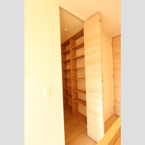 収納 (パントリー)