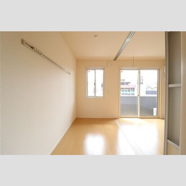 その他 (洋室4帖)