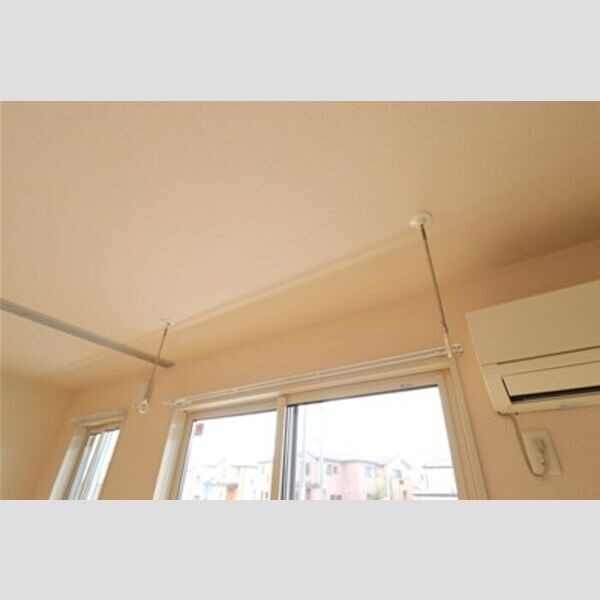 その他 (室内物干し)