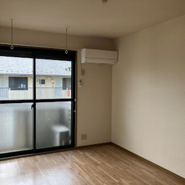 その他 (洋室6帖)