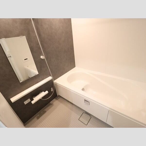 バス (浴室)