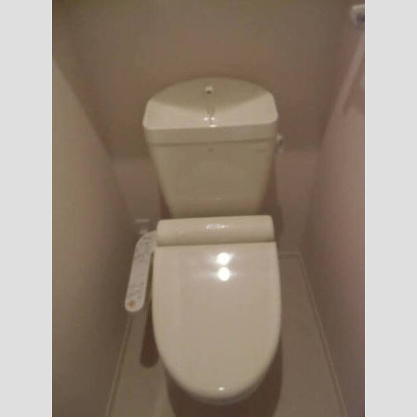 トイレ (温水洗浄暖房便座)