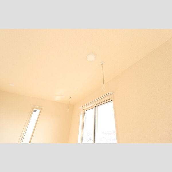 その他 (室内物干し)