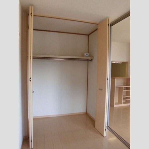 収納 (クローゼット)