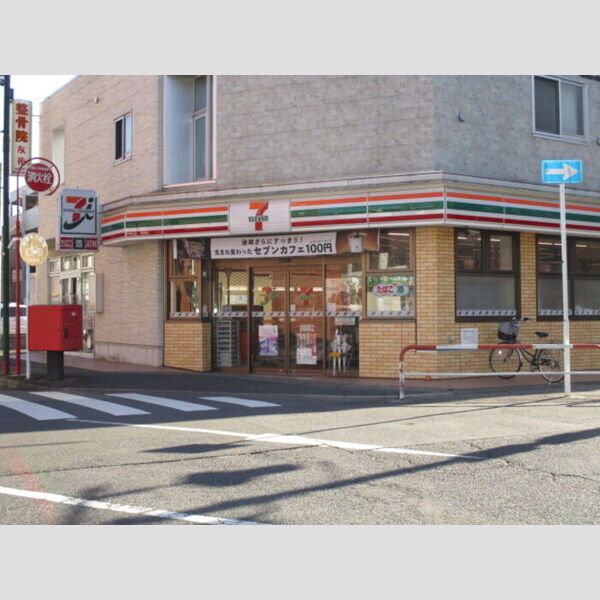 現地周辺 (セブンイレブン松戸上本郷駅前店(137m))