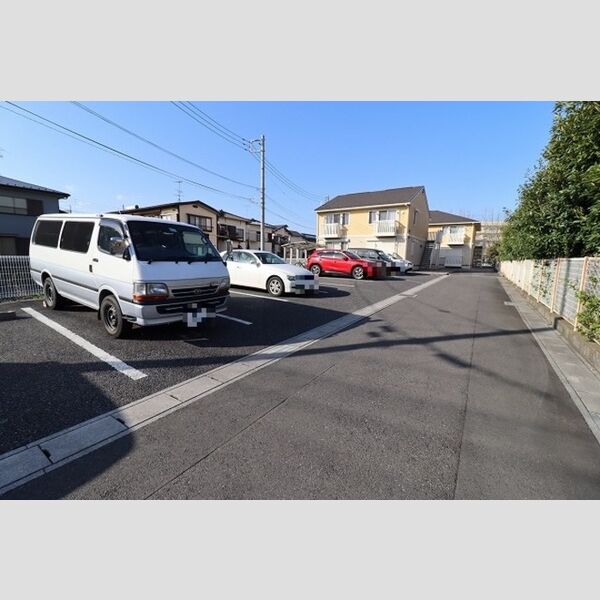 駐車場 (駐車場)