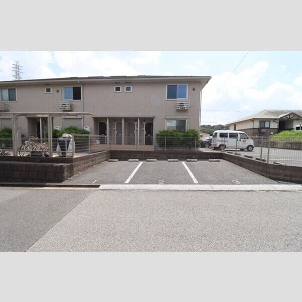 駐車場 (駐車場)