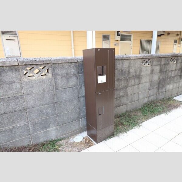 現地周辺 (宅配ボックス)