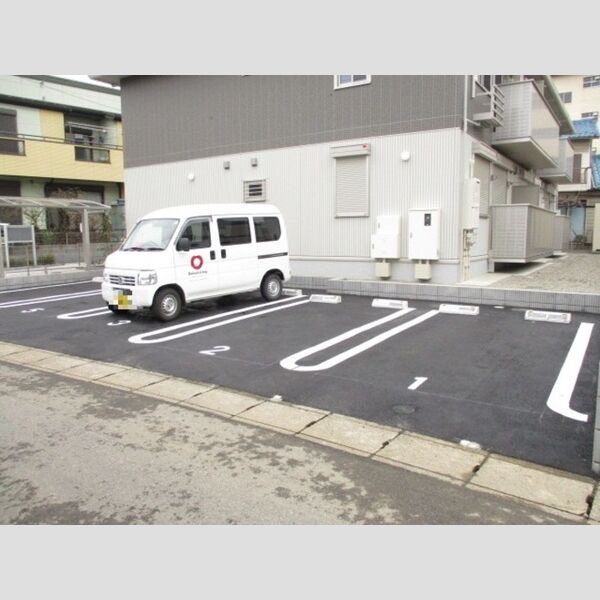 駐車場 (駐車場)