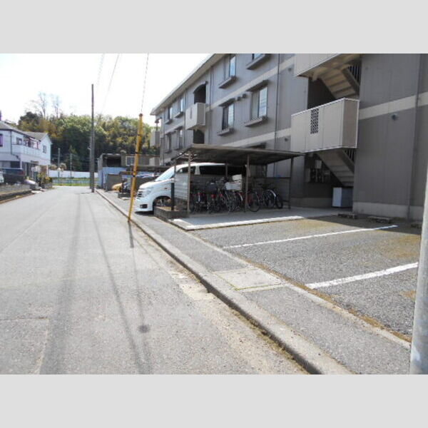 駐車場 (駐車場)