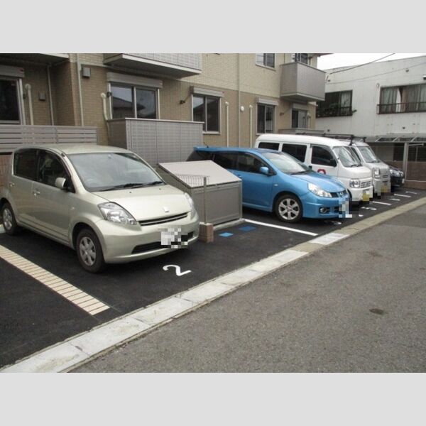 駐車場 (駐車場)