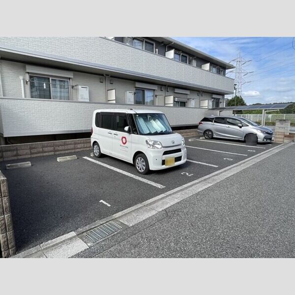駐車場 (駐車場)