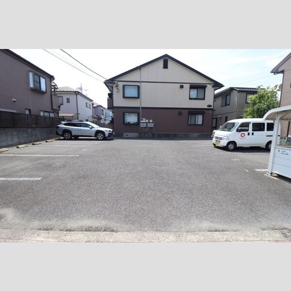 駐車場 (駐車場)