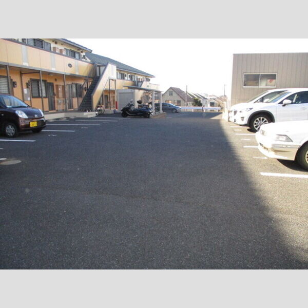 駐車場 (駐車場)