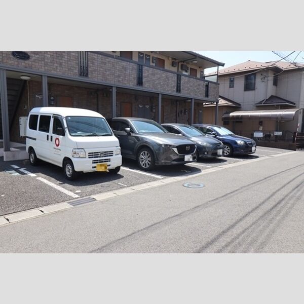 駐車場 (駐車場)