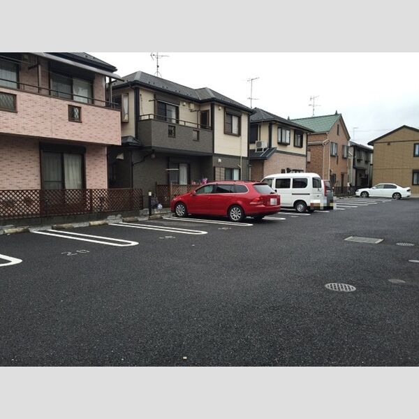 駐車場 (駐車場)