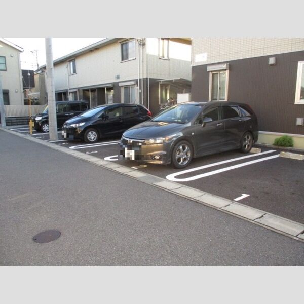 駐車場 (駐車場)