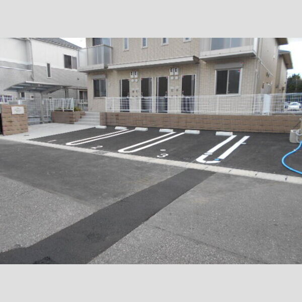 駐車場 (駐車場)