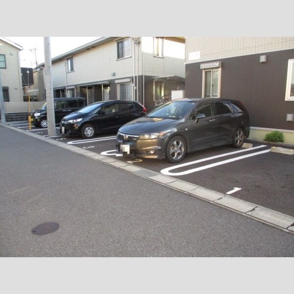 駐車場 (駐車場)