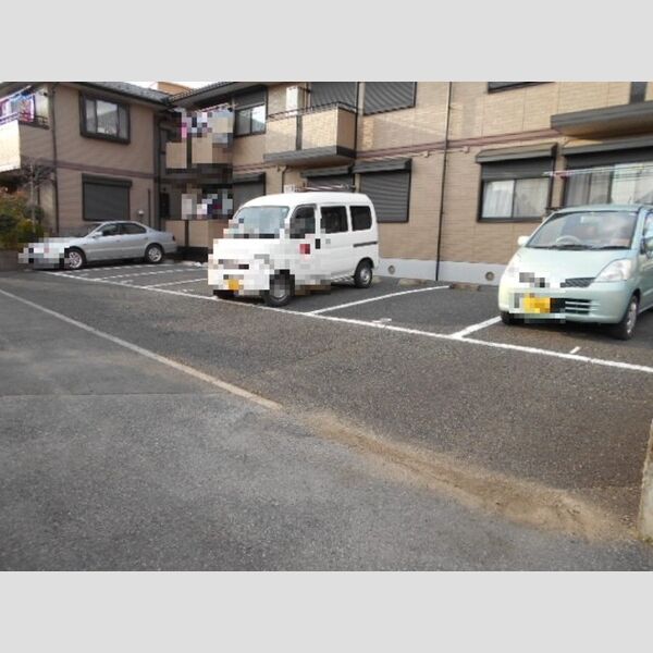 駐車場 (駐車場)
