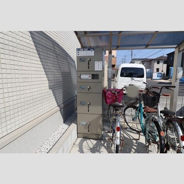 現地周辺 (宅配ボックス)