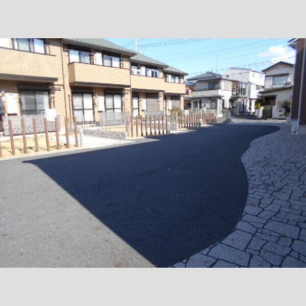 エントランス (物件入り口)