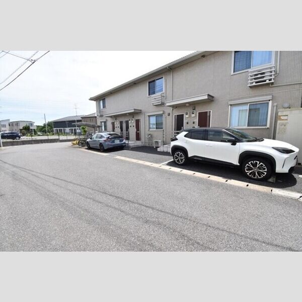 駐車場 (駐車場)