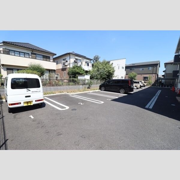 駐車場 (駐車場)