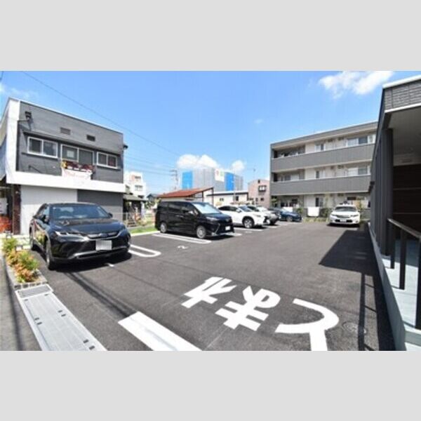 駐車場 (駐車場)