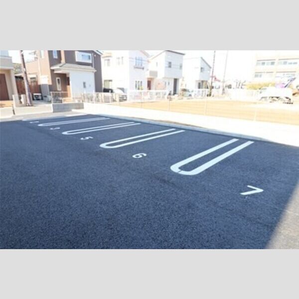 駐車場 (駐車場)