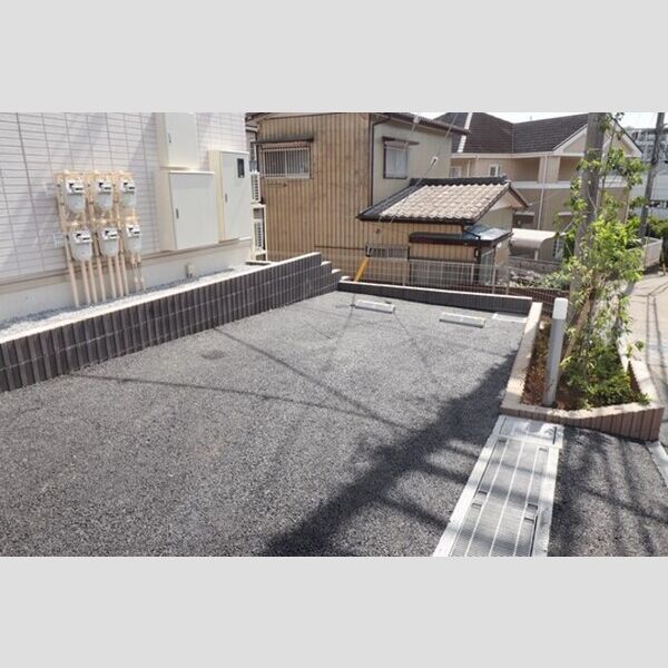駐車場 (駐車場)